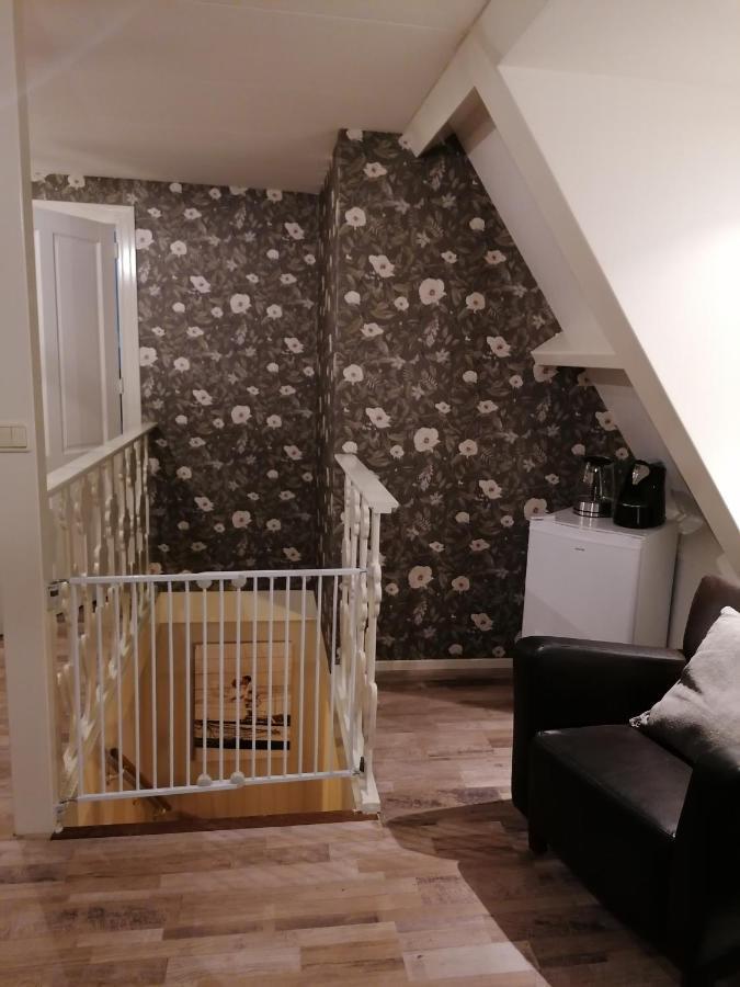 Chez Bob Bed & Breakfast Bovenkarspel Dış mekan fotoğraf