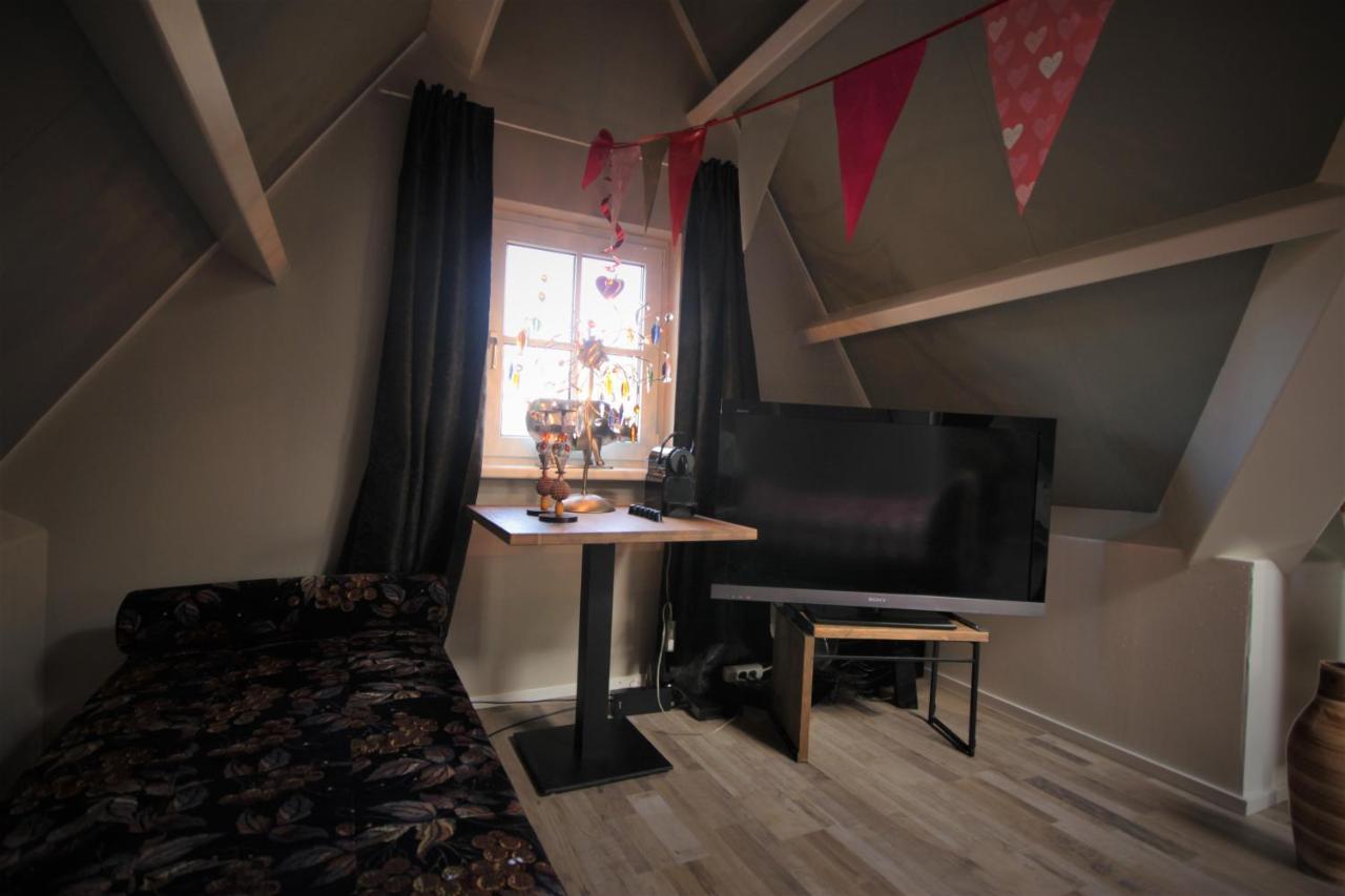 Chez Bob Bed & Breakfast Bovenkarspel Dış mekan fotoğraf