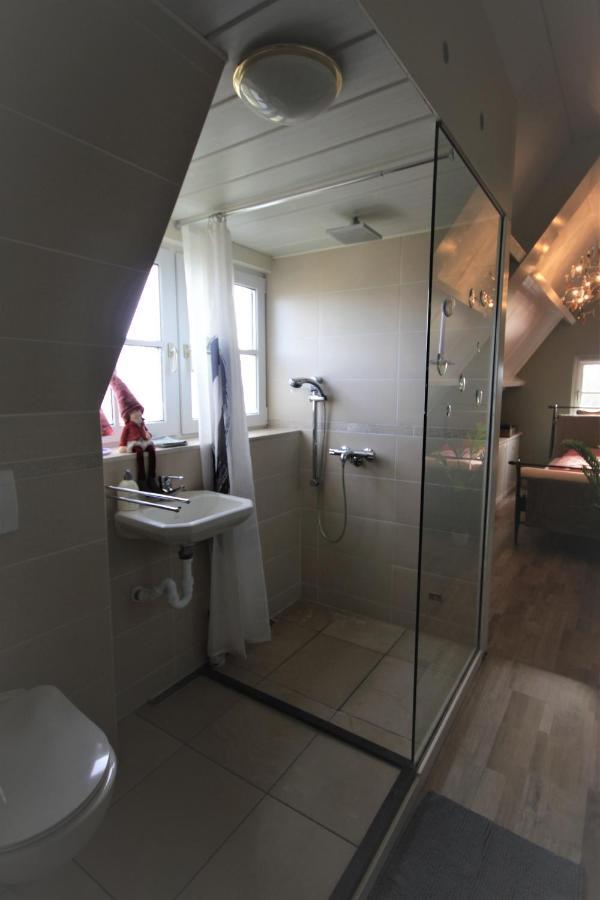 Chez Bob Bed & Breakfast Bovenkarspel Dış mekan fotoğraf